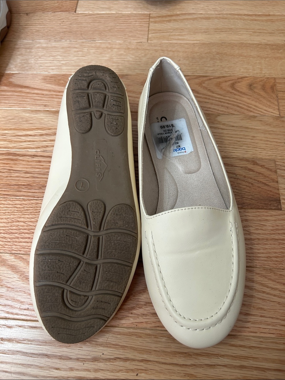 Cliffs by WHITE MOUNTAIN Cream Slip-On Loafers